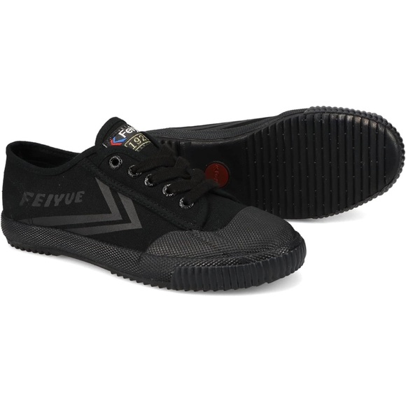 Feiyue canvas sneakers Size: Women’s 6/Men’s 4 - Picture 1 of 4